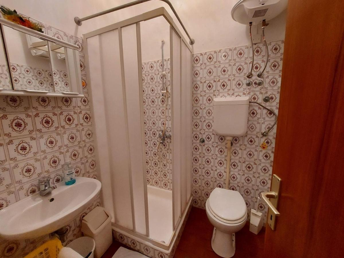Apartments Fam Tomasic Baška Kültér fotó
